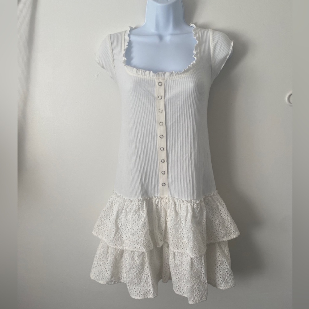 Betsey Johnson White Scoop Neck Ruffled Eyelet Button Front Mini Dress NWT - Picture 1 of 5